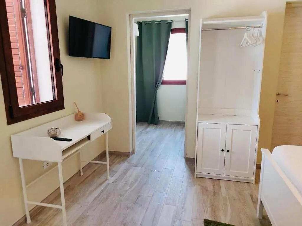 فندق مبيت وإفطار Sant Isidoro  Villa Blue Paradise Relax Con Piscina A Pochi Minuti Da Cagliari E Dal Mare